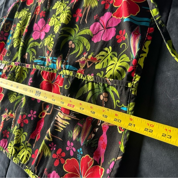Tropical Floral Leis Luaus and Alohas Retro Tiki Dreams Hawaiian Apron #1010257 - Picture 4 of 5